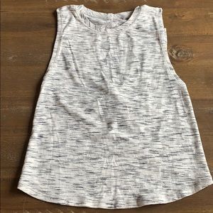 Lululemon open back tank!